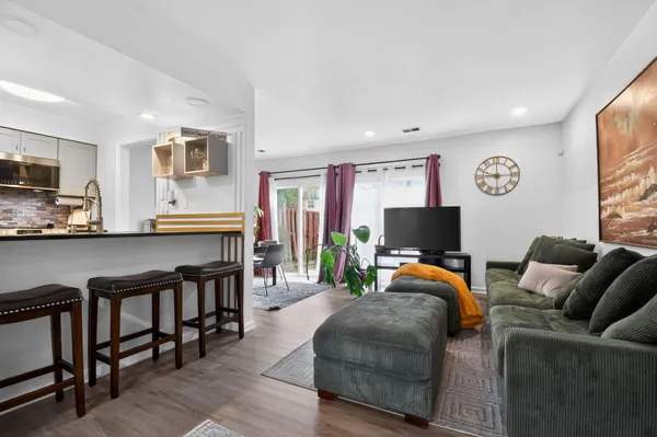 $2,200 | 14326 Colonel Clagett Court, Unit 325, Upper Marlboro, MD 20772