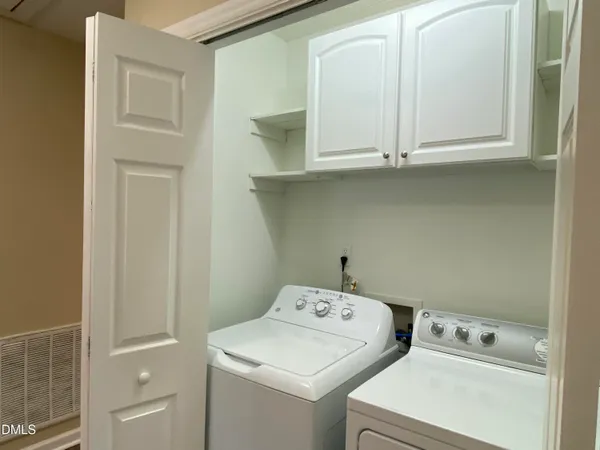 $329,900 | 1021 Forest Glen Drive, Raleigh, NC 27603