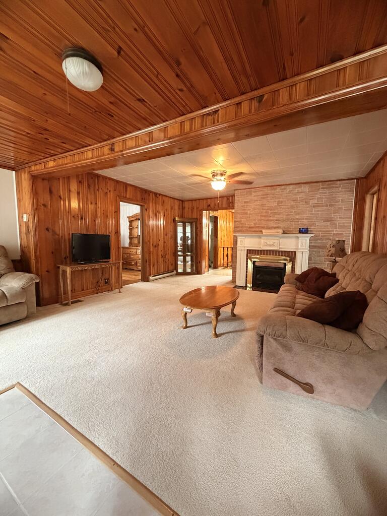 95 Pier Camp Road Maben, WV 25870 - Photo 3 of 24 Gallery Image 3