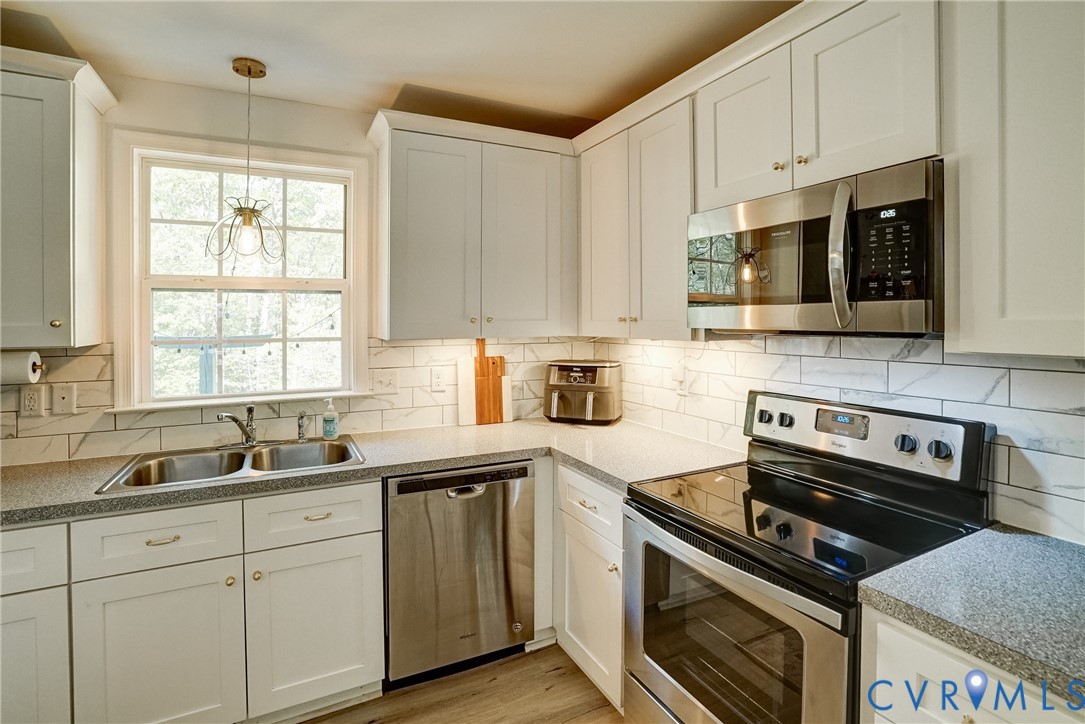 4957 Hill Road Kents Store, VA 23084 - Photo 17 of 49 Gallery Image 17