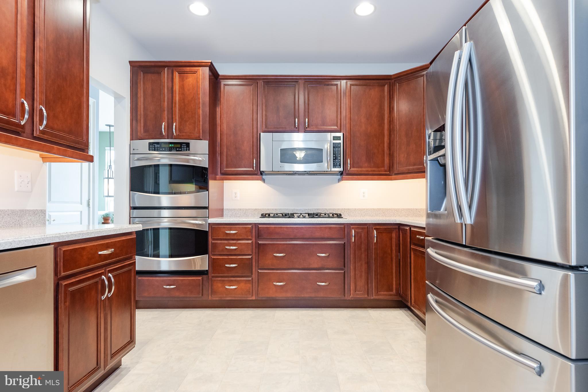 8042 Four Quarter Road Ellicott City, MD 21043 - Photo 11 of 48 Kitchen