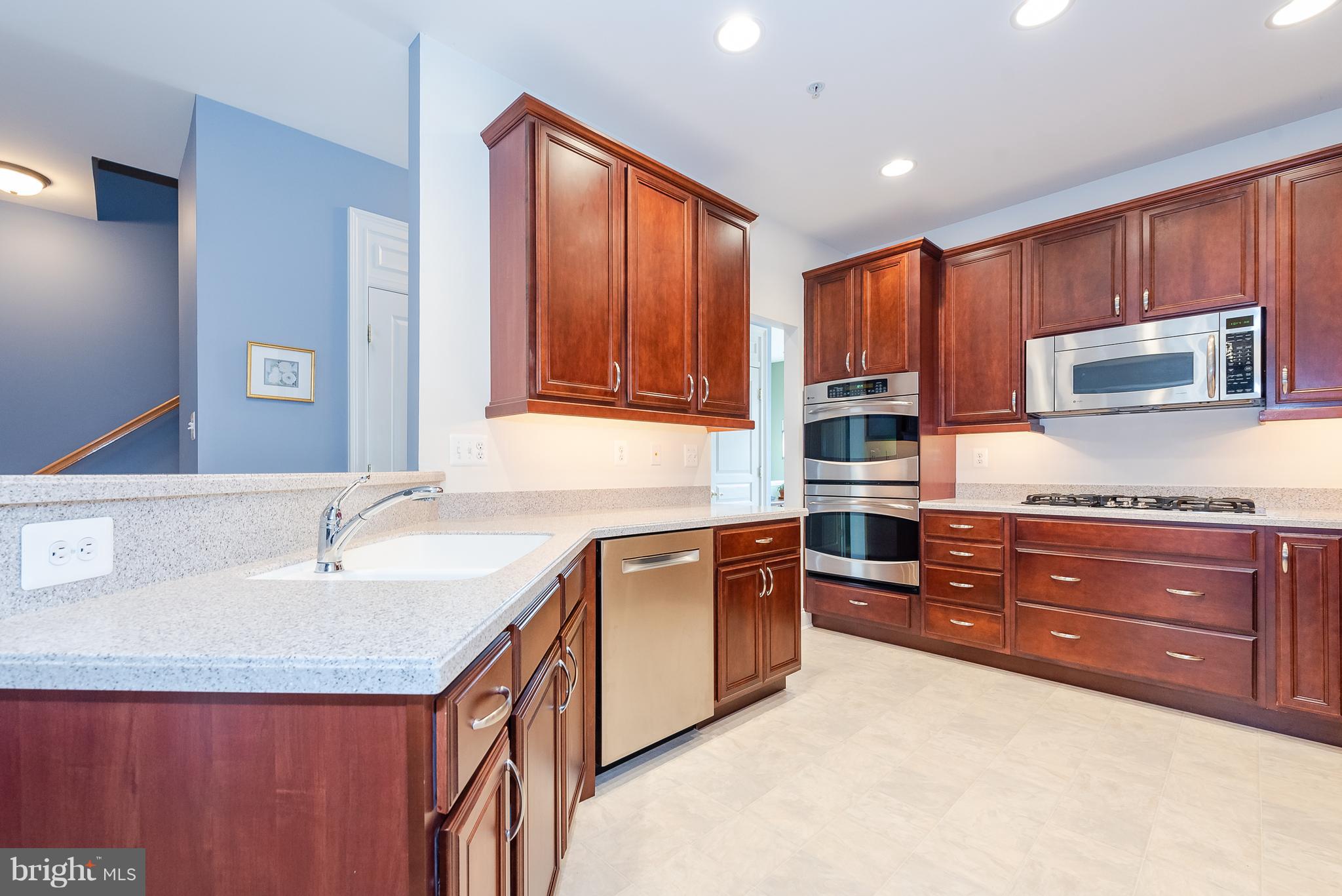 8042 Four Quarter Road Ellicott City, MD 21043 - Photo 12 of 48 Kitchen