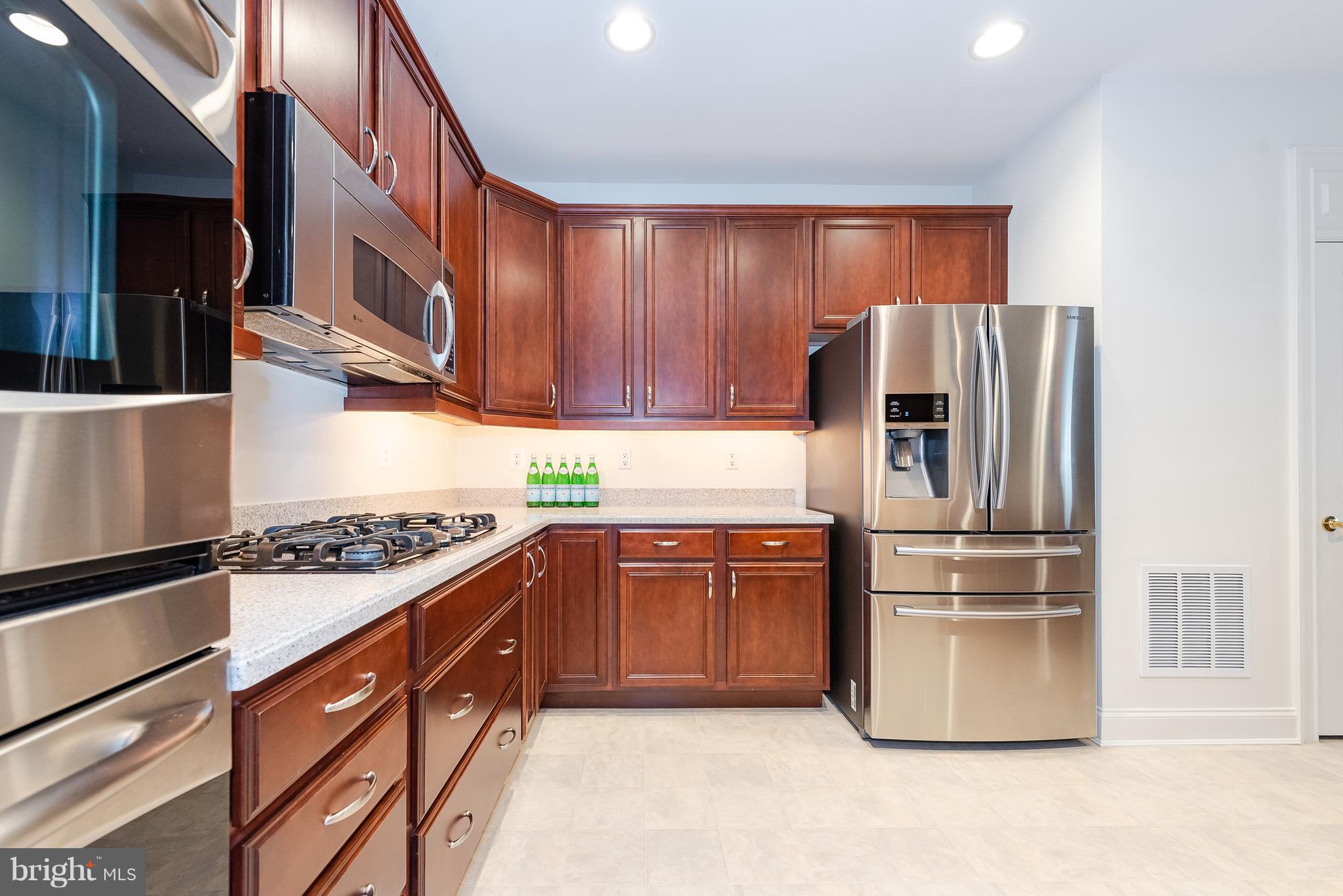 8042 Four Quarter Road Ellicott City, MD 21043 - Photo 14 of 48 Kitchen