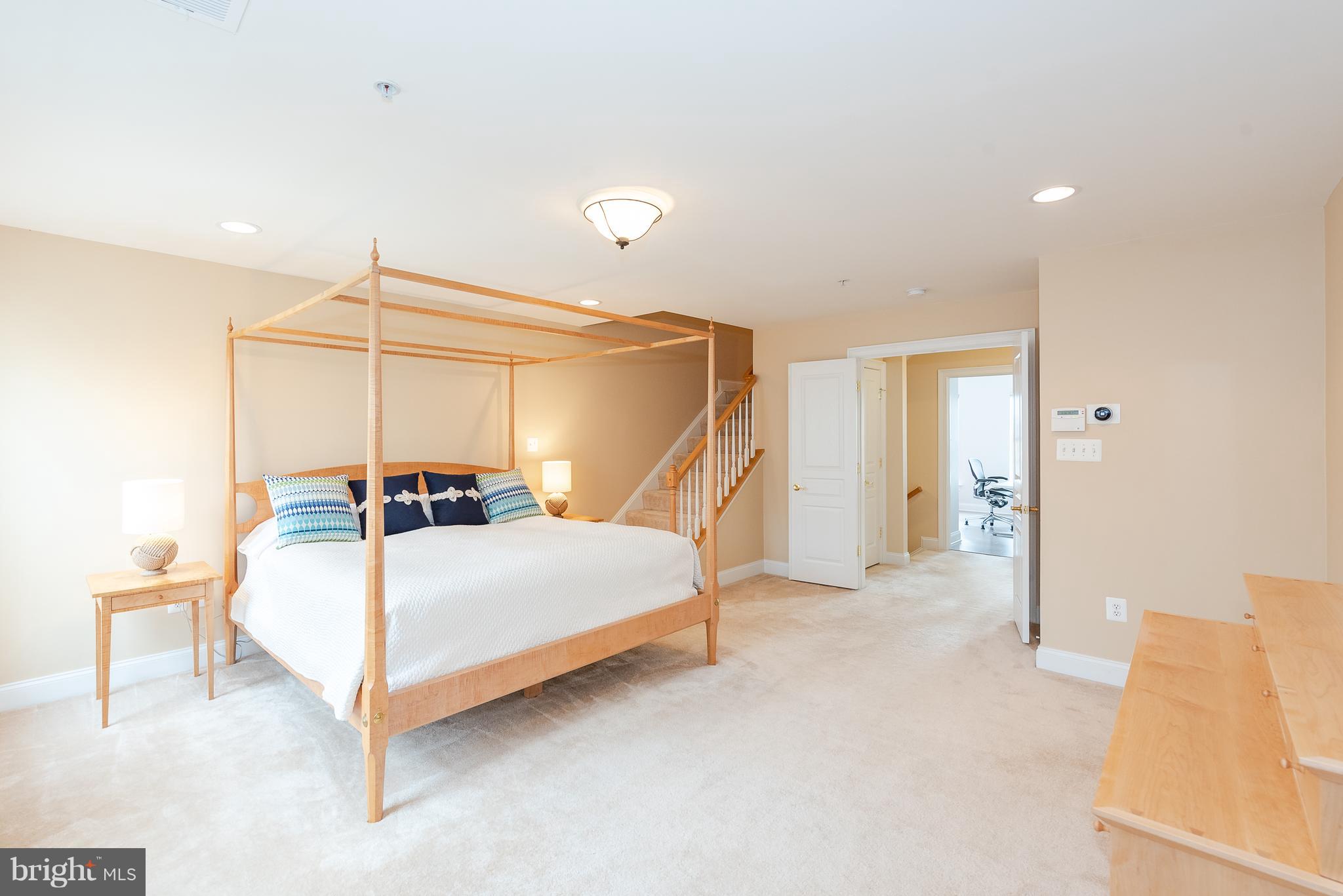 8042 Four Quarter Road Ellicott City, MD 21043 - Photo 22 of 48 Owners Bedroom