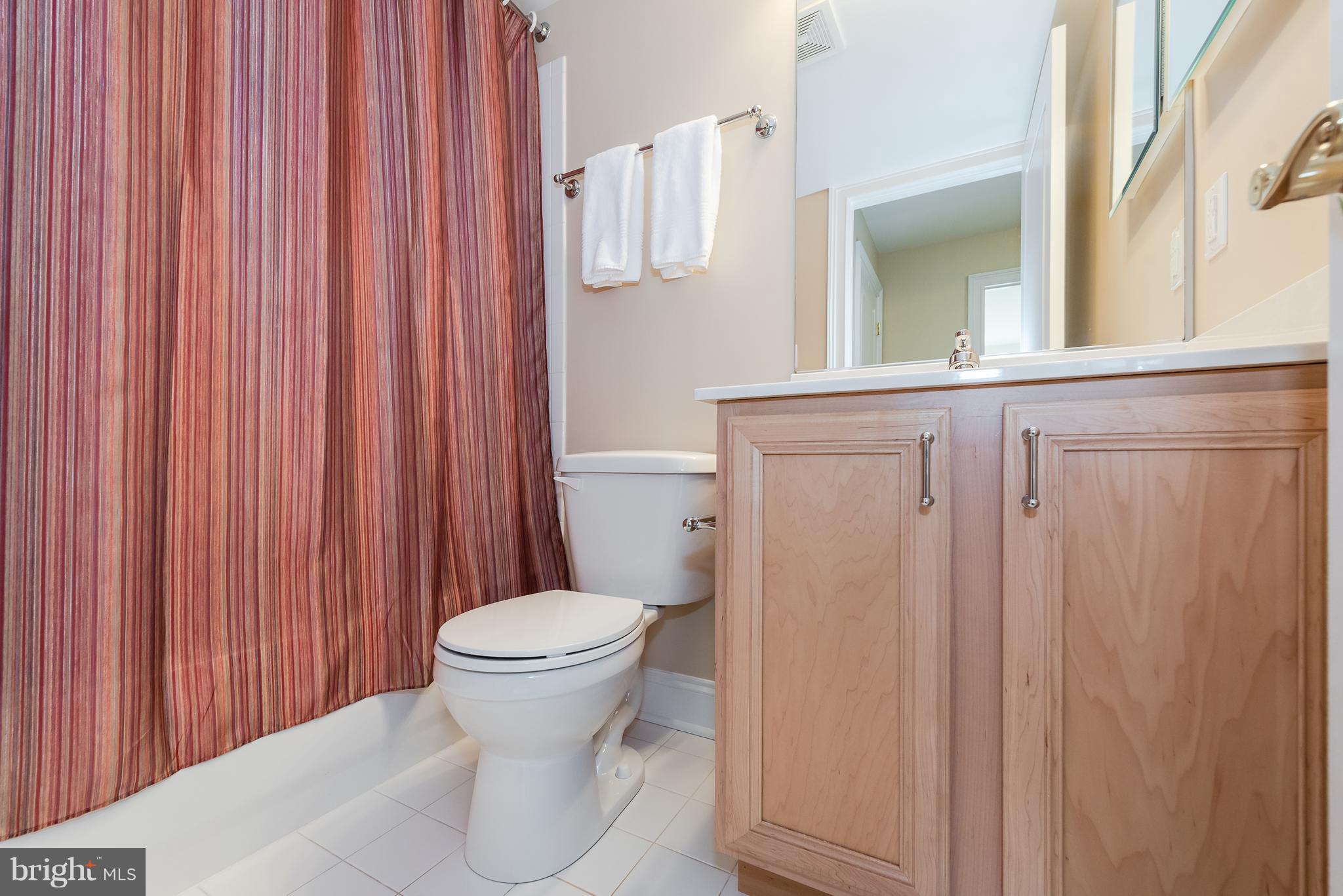 8042 Four Quarter Road Ellicott City, MD 21043 - Photo 31 of 48 Upper Level Hall Bath