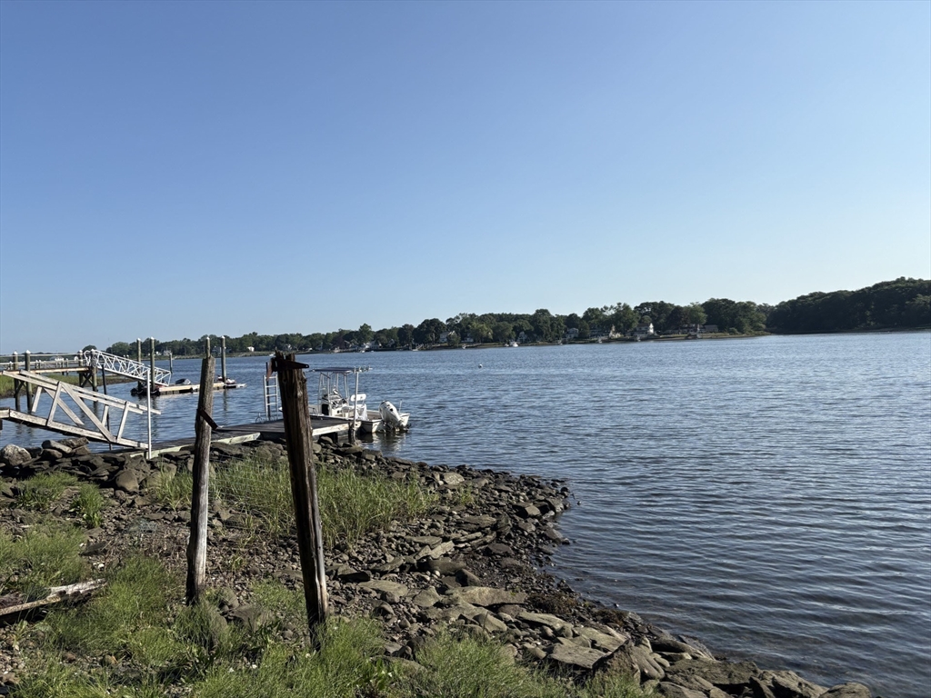 351 County Road Barrington, RI 02806 - Photo 26 of 42