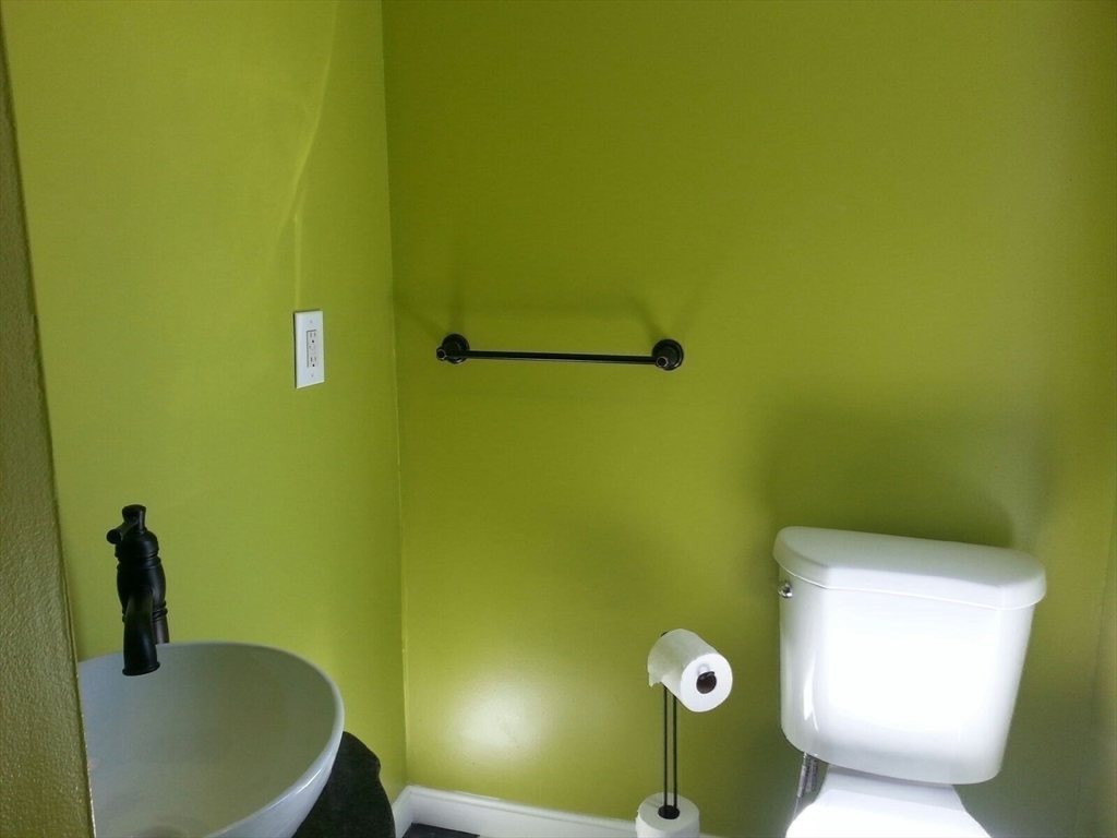 351 County Road Barrington, RI 02806 - Photo 38 of 42