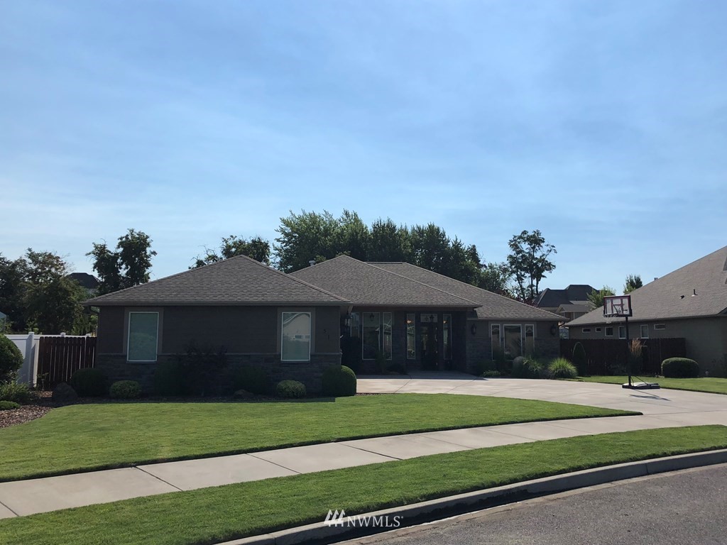 51 Wedgewood Road Walla Walla, WA 99362 - Photo 2 of 40 Gallery Image 2