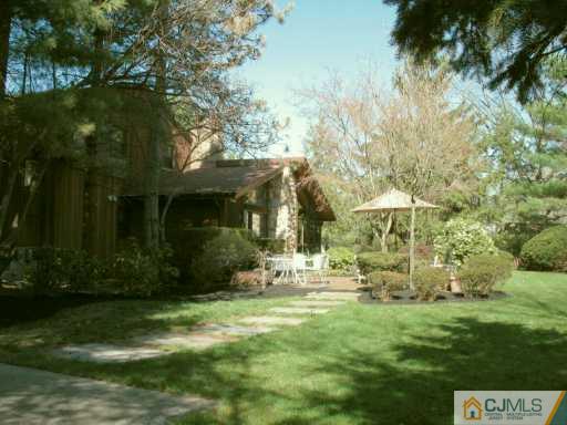 38 Agate Road East Brunswick, NJ 08816 - Photo 8 of 8 Gallery Image 8