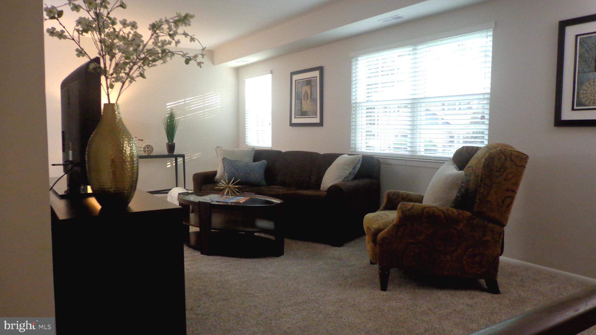 58 Old Forge Crossing Devon, PA 19333 - Photo 4 of 15 Spacious living room