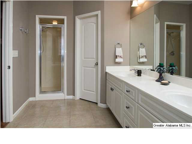 2055 Chalybe Way Bessemer, AL 35022 - Photo 17 of 31