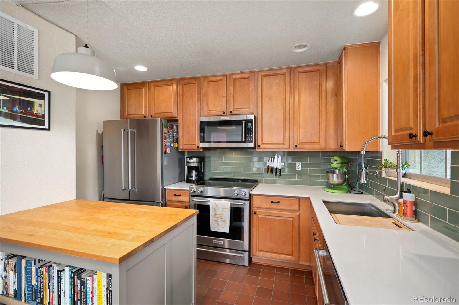 2997 Fulton Street Denver, CO 80238 - Photo 16 of 24