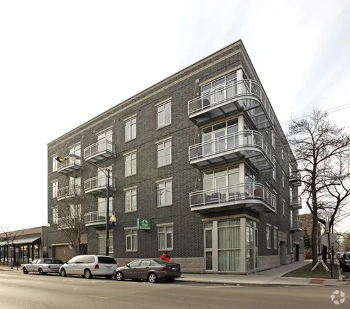 $3,200 | 2024 North California Avenue, Unit 3F, Chicago, IL 60647