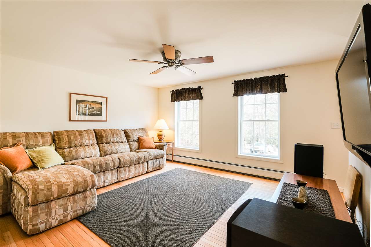 71 Tan Road Pittsfield, NH 03263 - Photo 8 of 25 Gallery Image 8