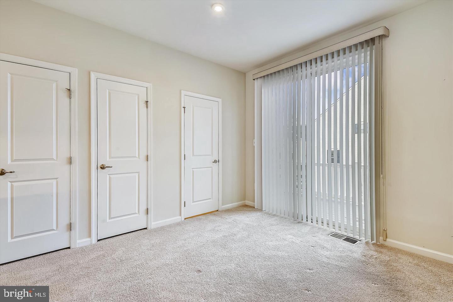 7521 Mundell Road Hanover, MD 21076 - Photo 7 of 33 Family Room