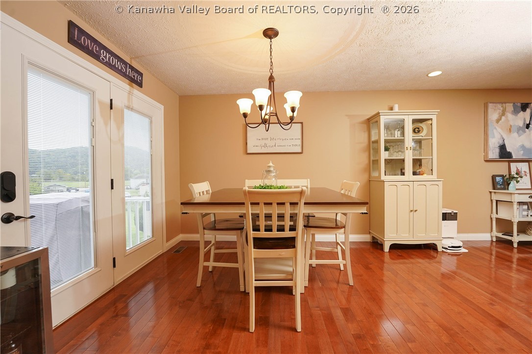 74 Hosanna Way Winfield, WV 25213 - Photo 11 of 38 Gallery Image 11