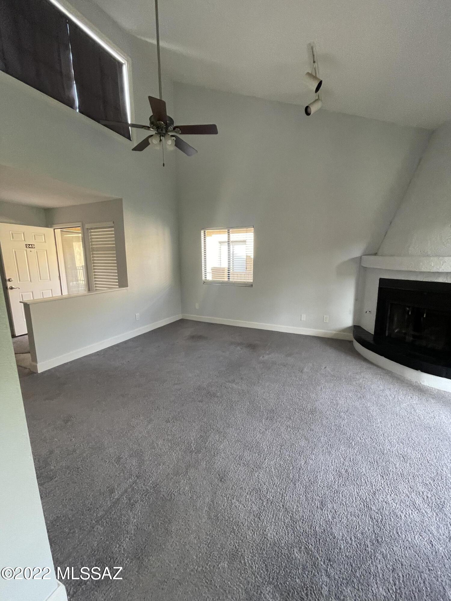 8271 North Oracle Road, Unit 249 Tucson, AZ 85704 - Photo 4 of 23