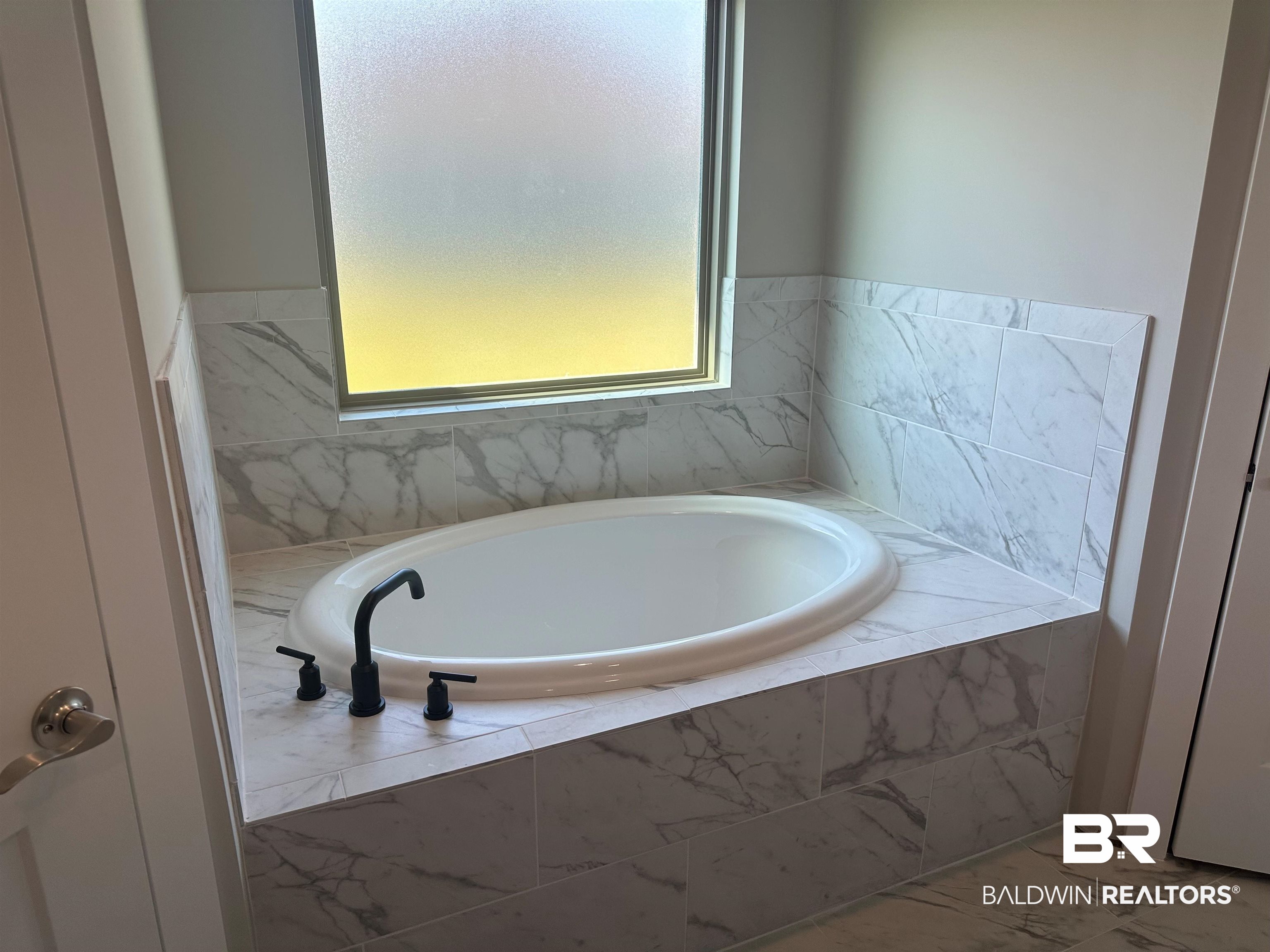 23548 Travis Stock Street, Unit 50 Foley, AL 36535 - Photo 23 of 30 Primary bath soaking tub