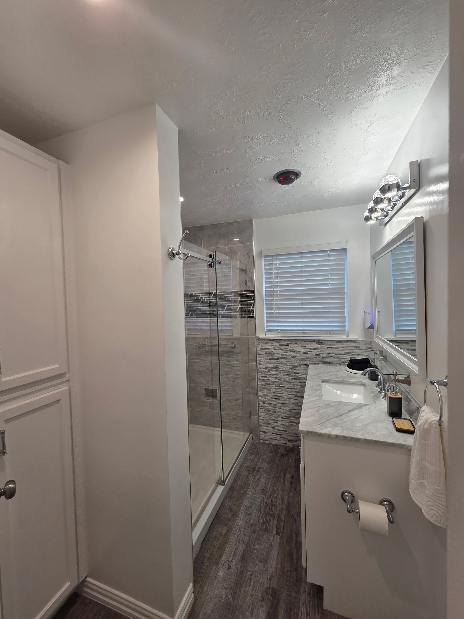 1802 Oaks Drive Pasadena, TX 77502 - Photo 18 of 26