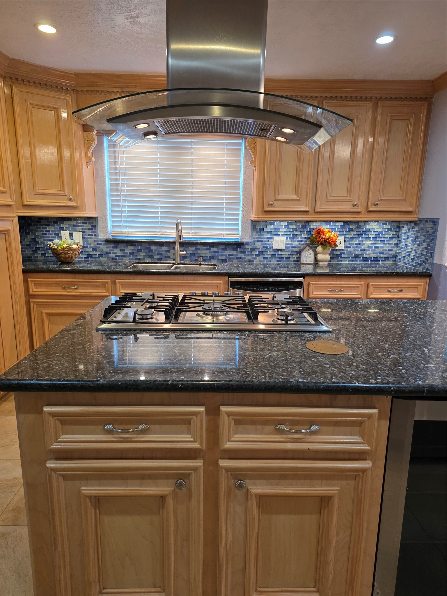 1802 Oaks Drive Pasadena, TX 77502 - Photo 10 of 26