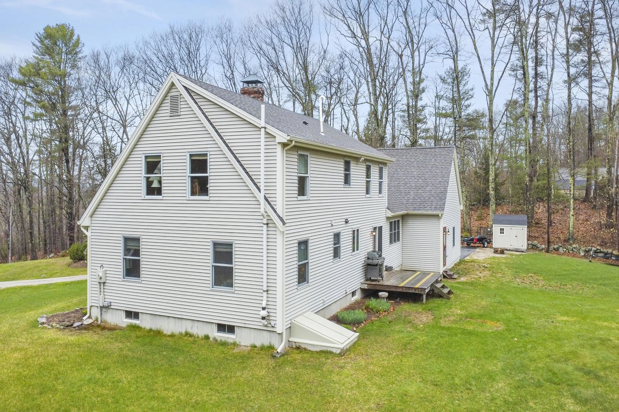 39 Dutton Hill Road Windham, ME 04062 - Photo 3 of 40