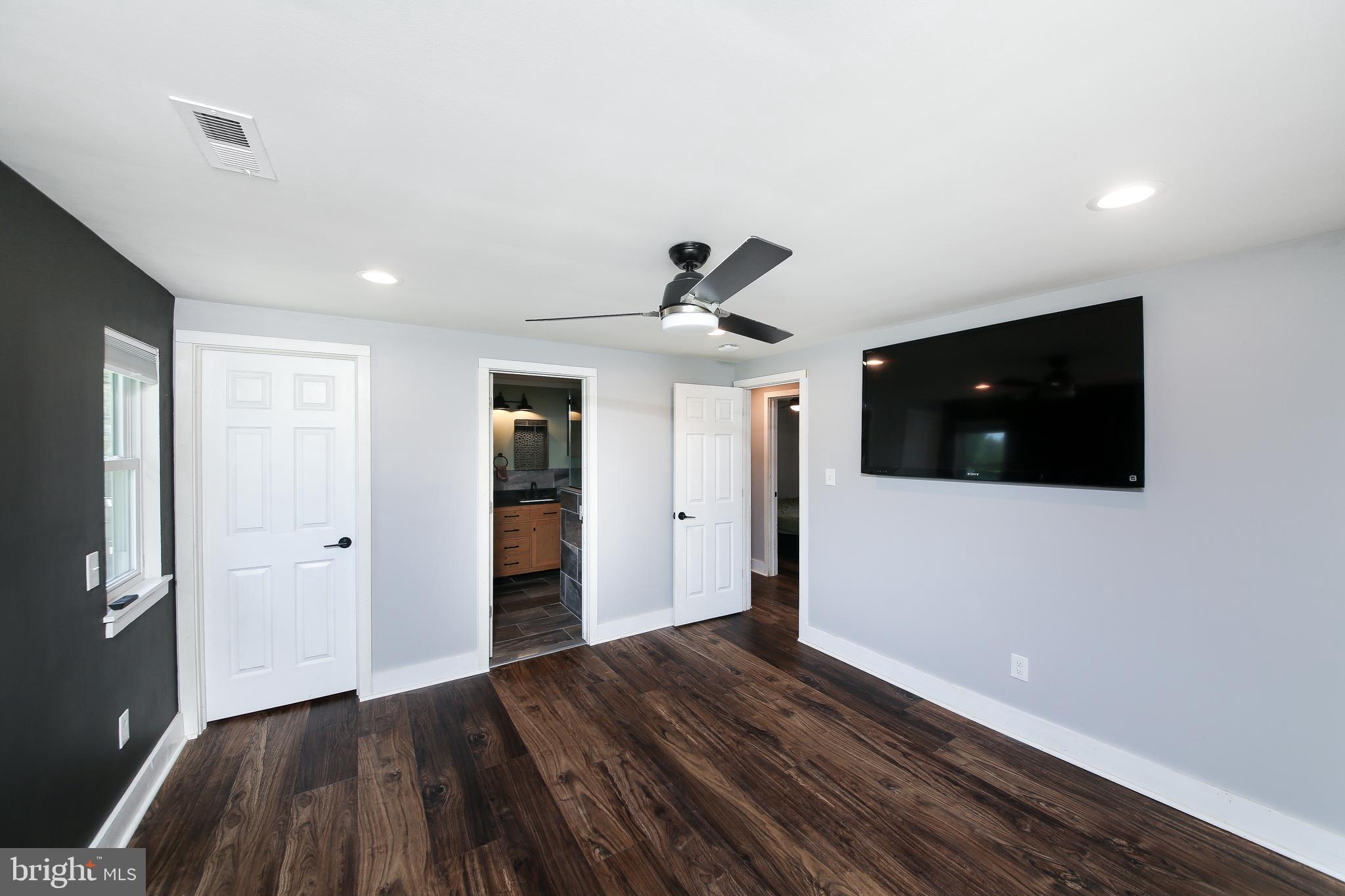 911 Callowhill Road Perkasie, PA 18944 - Photo 12 of 34 Gallery Image 12