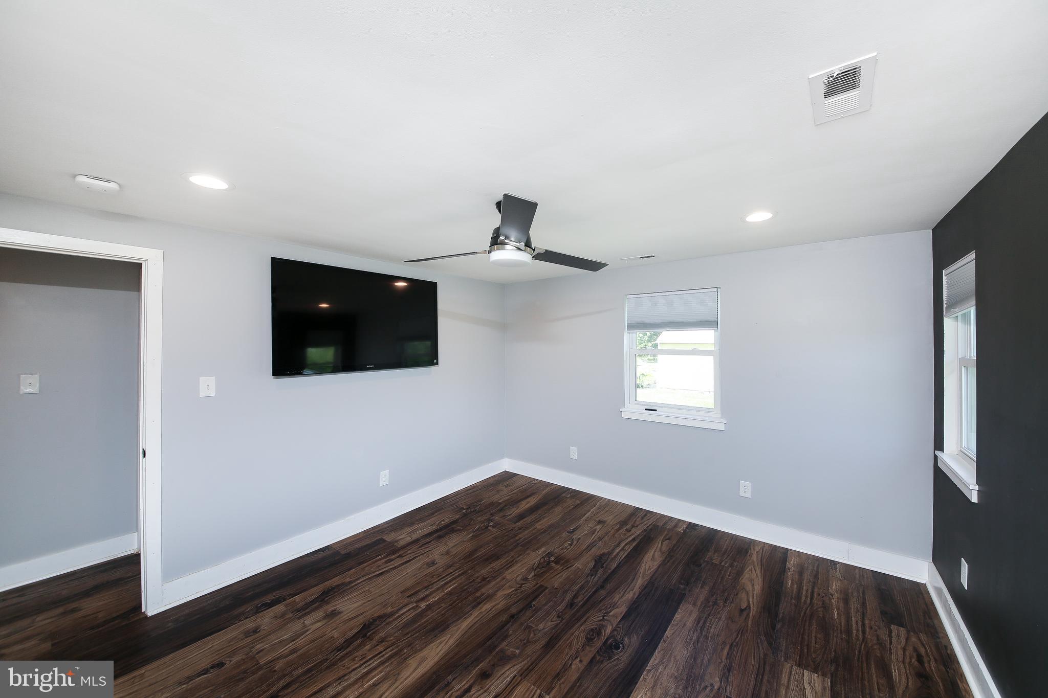 911 Callowhill Road Perkasie, PA 18944 - Photo 13 of 34 Gallery Image 13