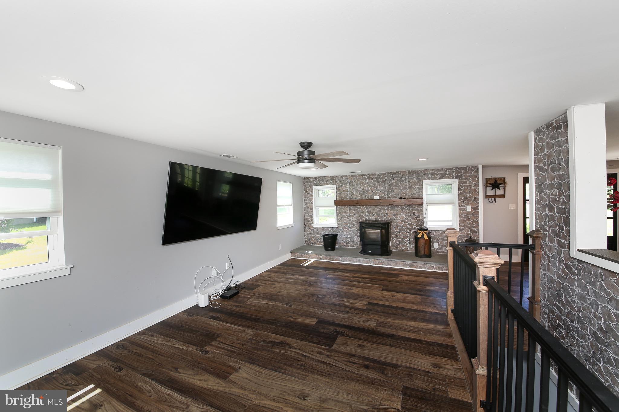 911 Callowhill Road Perkasie, PA 18944 - Photo 8 of 34 Gallery Image 8