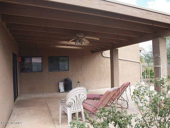 2055 West Rainbow Ridge Road Tucson, AZ 85745 - Photo 26 of 32