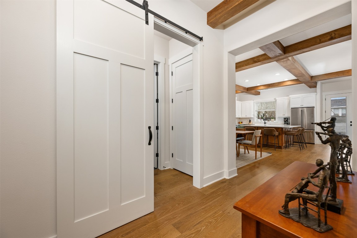 510 East 7th Street Georgetown, TX 78626 - Photo 12 of 40 a view of a livingroom with furniture and hardwood floor