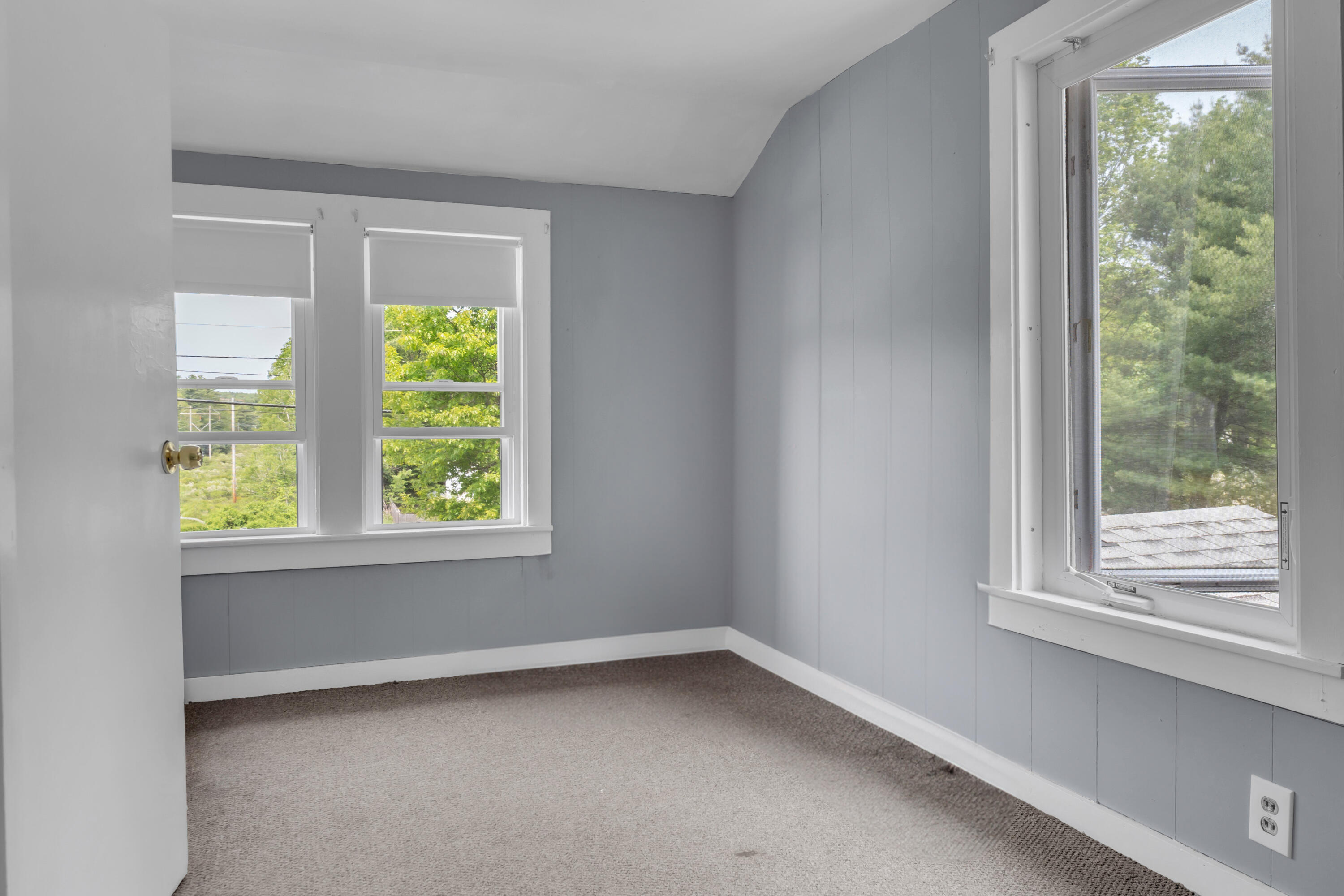 133 Middlesex Road Topsham, ME 04086 - Photo 40 of 69 Upstairs