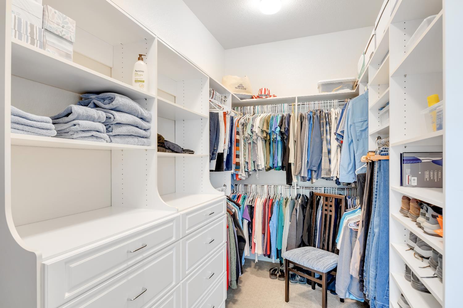 16 Rock Ridge Court, Unit 289 Copperopolis, CA 95228 - Photo 49 of 80 Primary Bedroom Walk In Closet. Custom closet organizer system.