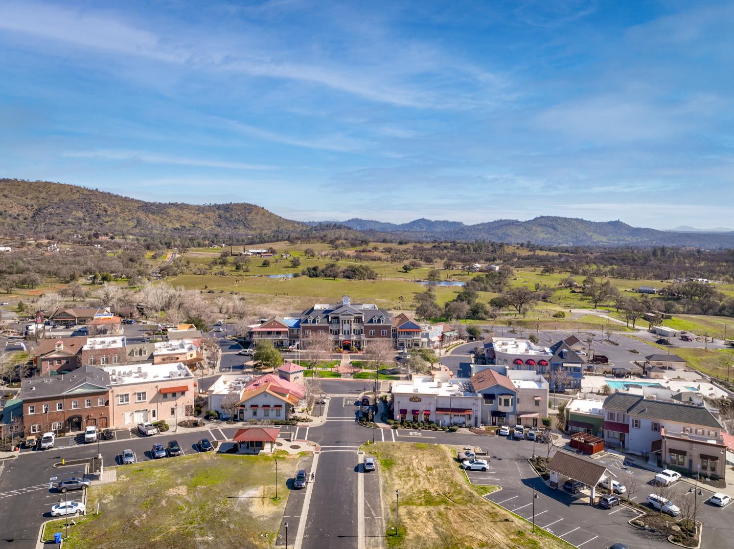 16 Rock Ridge Court, Unit 289 Copperopolis, CA 95228 - Photo 76 of 80 The Town Square . Located only a few miles from Copper Valley Subdivision. Services, Restaurants, Shopping, Post Office and GatewayHotel are located in the town.