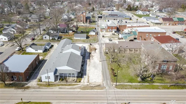 $55,000 | 419 Fifth Street, Carrollton, IL 62016