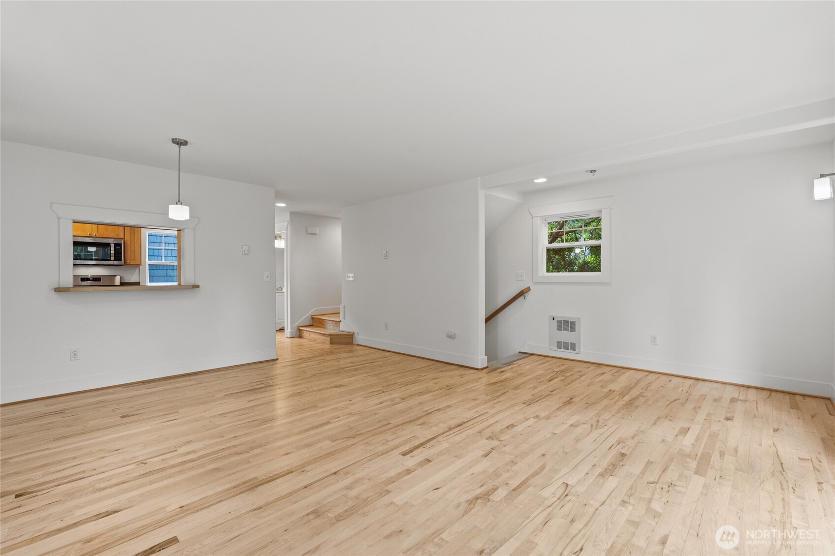 910 North 74th Street Seattle, WA 98103 - Photo 16 of 25