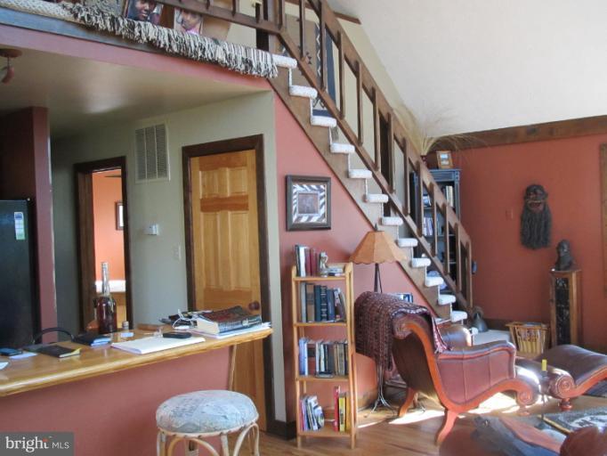 7264 Baldwin Ridge Road Warrenton, VA 20187 - Photo 13 of 26 Interior (General)