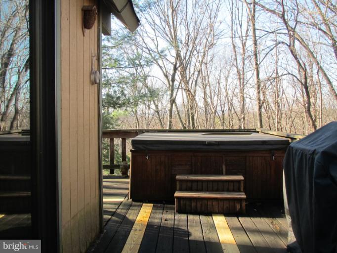 7264 Baldwin Ridge Road Warrenton, VA 20187 - Photo 15 of 26 Exterior (Rear)