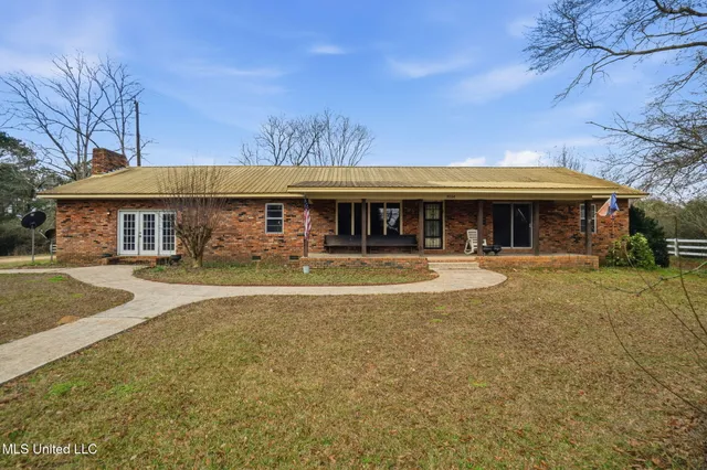 $239,500 | 3554 Primitive Drive Southeast, Ruth, MS 39662