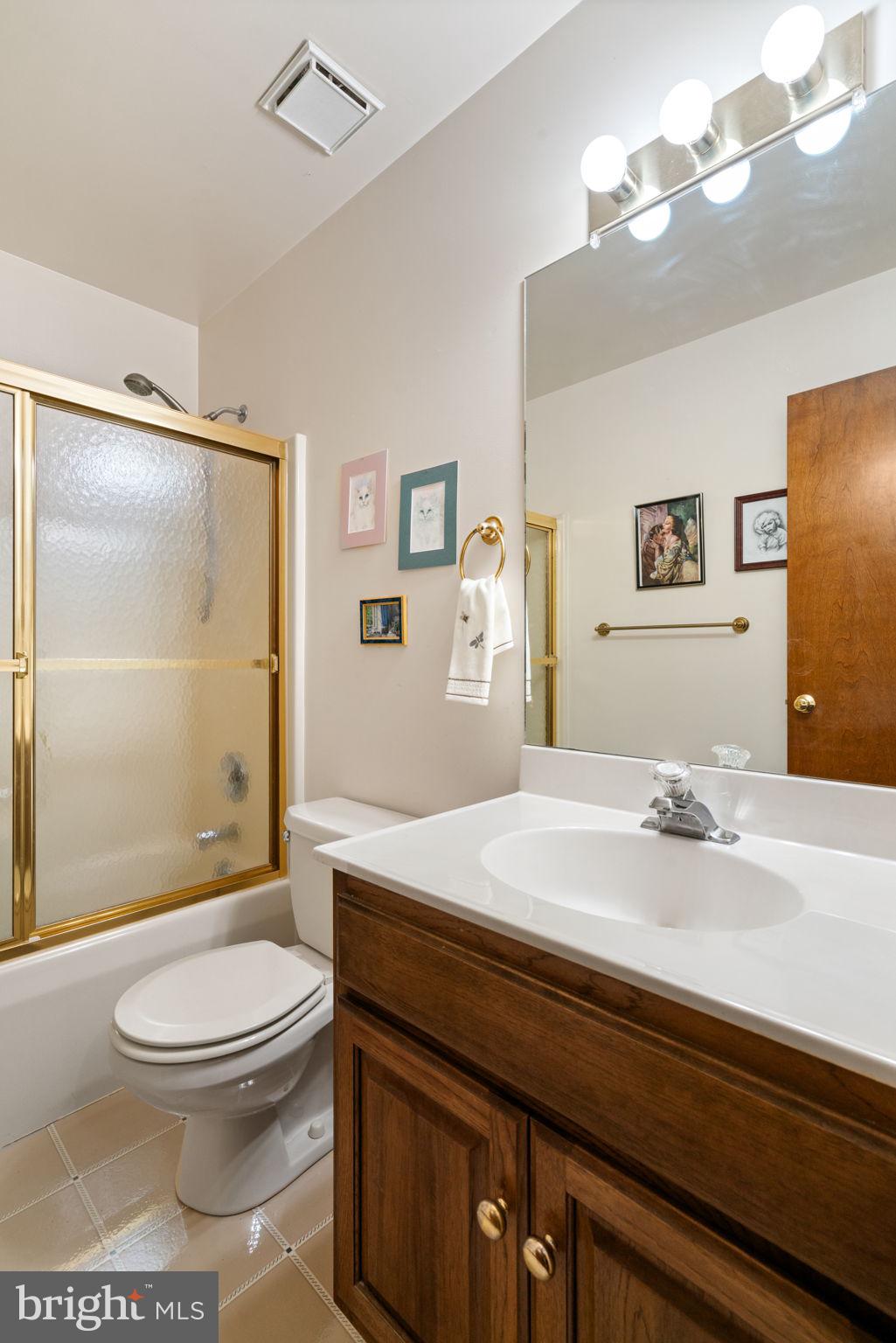 17412 Corder Road Elkwood, VA 22718 - Photo 23 of 58 Hall bath