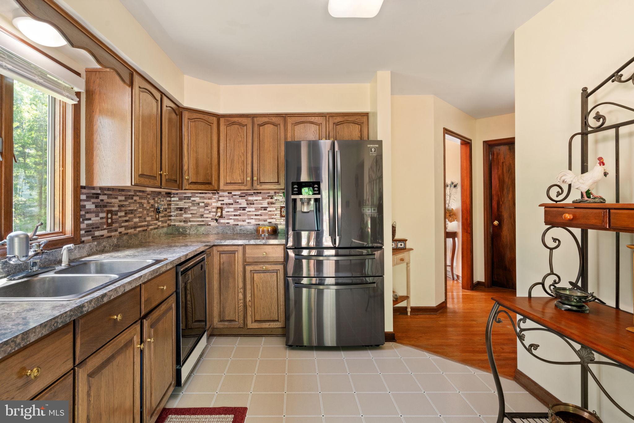 17412 Corder Road Elkwood, VA 22718 - Photo 5 of 58 Kitchen with new appliances