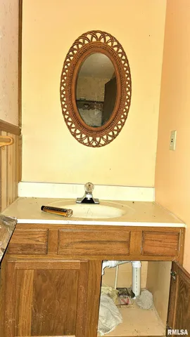 $59,500 | 518 Fife Street, Carrier Mills, IL 62917