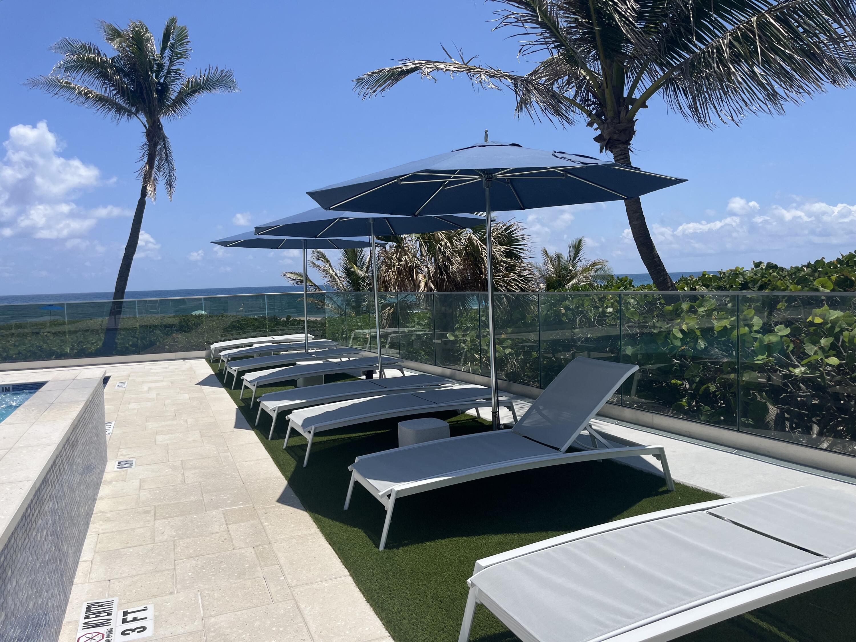 3000 South Ocean Boulevard, Unit 1404 Boca Raton, FL 33432 - Photo 19 of 45 Pool Deck