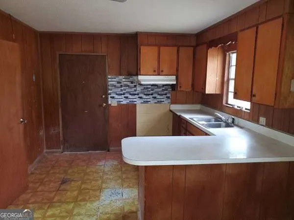 $64,900 | 153 Bush Avenue, Fitzgerald, GA 31750