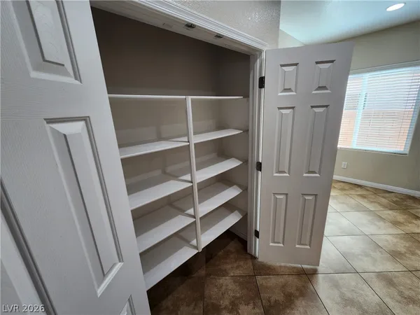 $2,195 | 2421 Urrard Street, Henderson, NV 89044