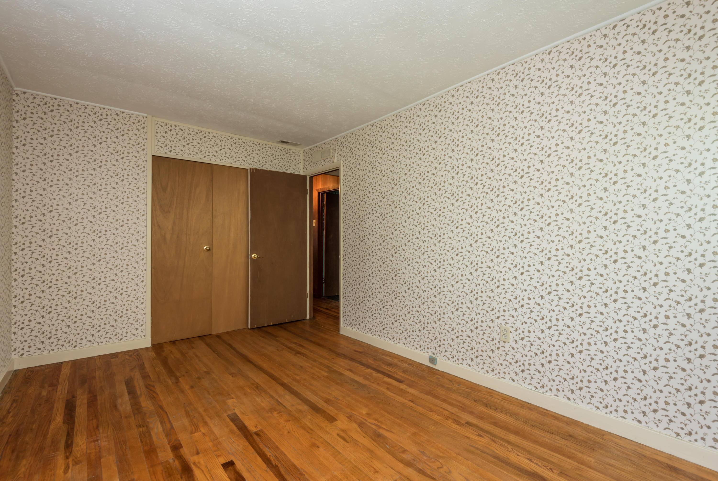 111 Howard Lane Oak Ridge, TN 37830 - Photo 11 of 40 111HowardLn-29
