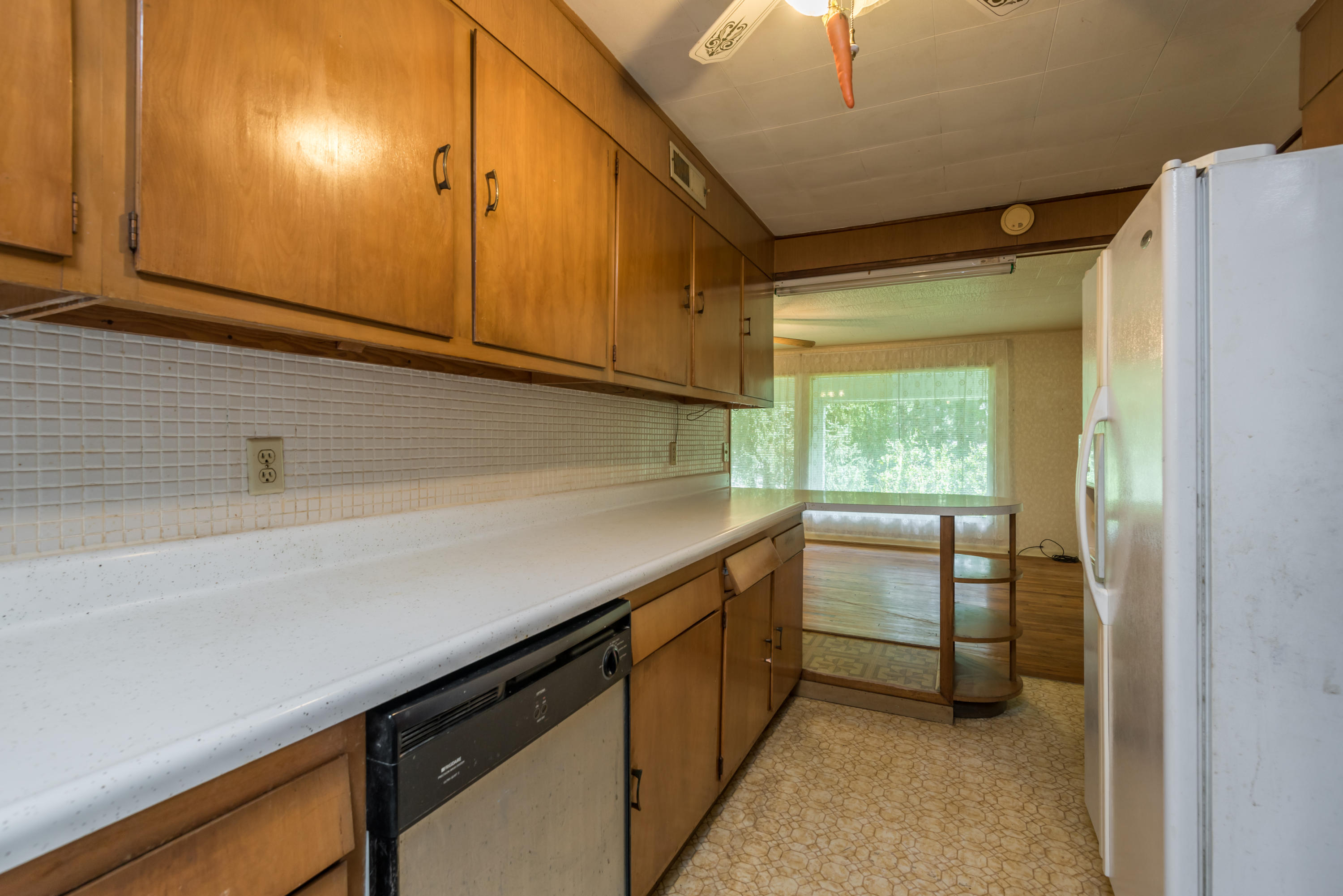 111 Howard Lane Oak Ridge, TN 37830 - Photo 17 of 40 111HowardLn-13