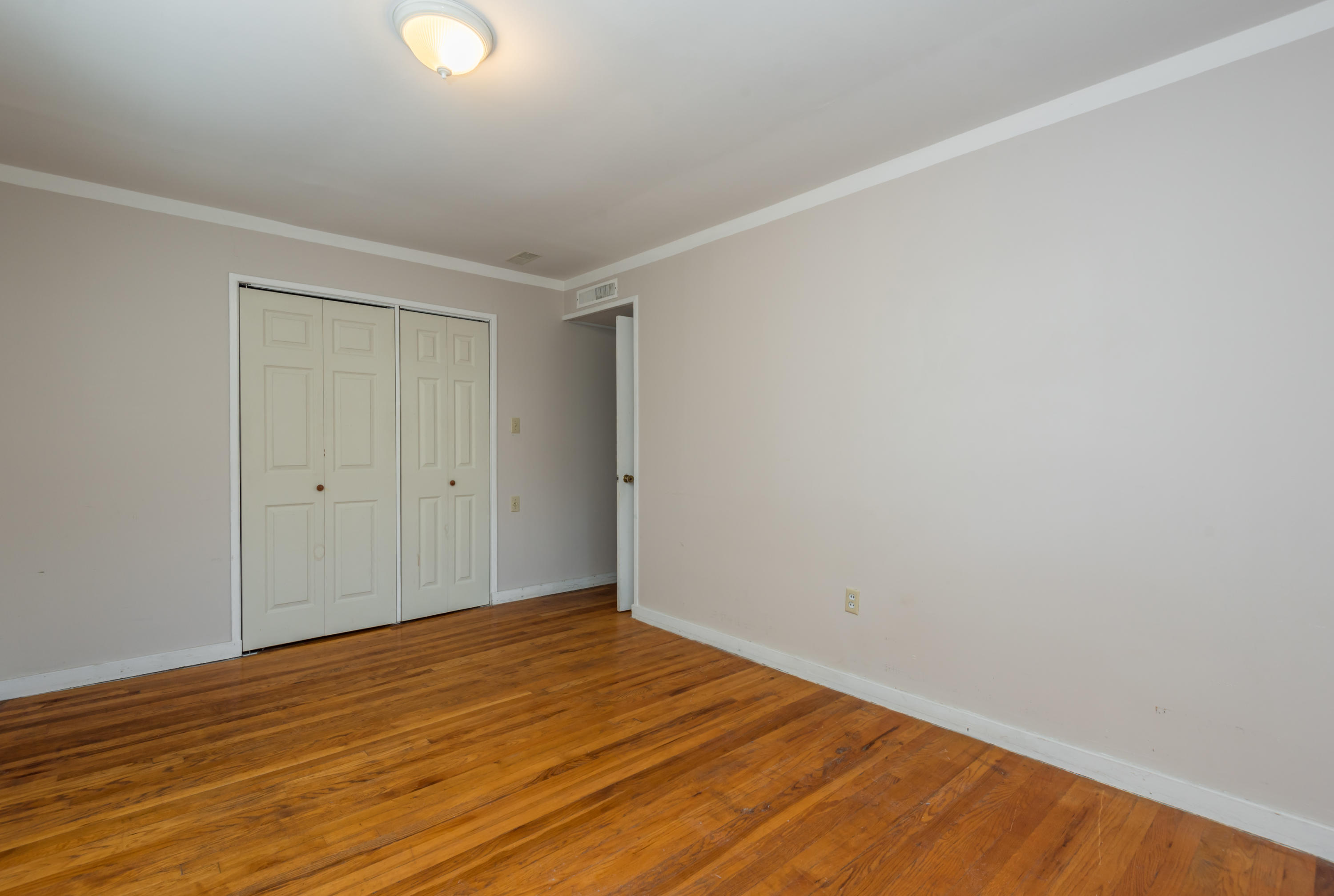 111 Howard Lane Oak Ridge, TN 37830 - Photo 20 of 40 111HowardLn-21