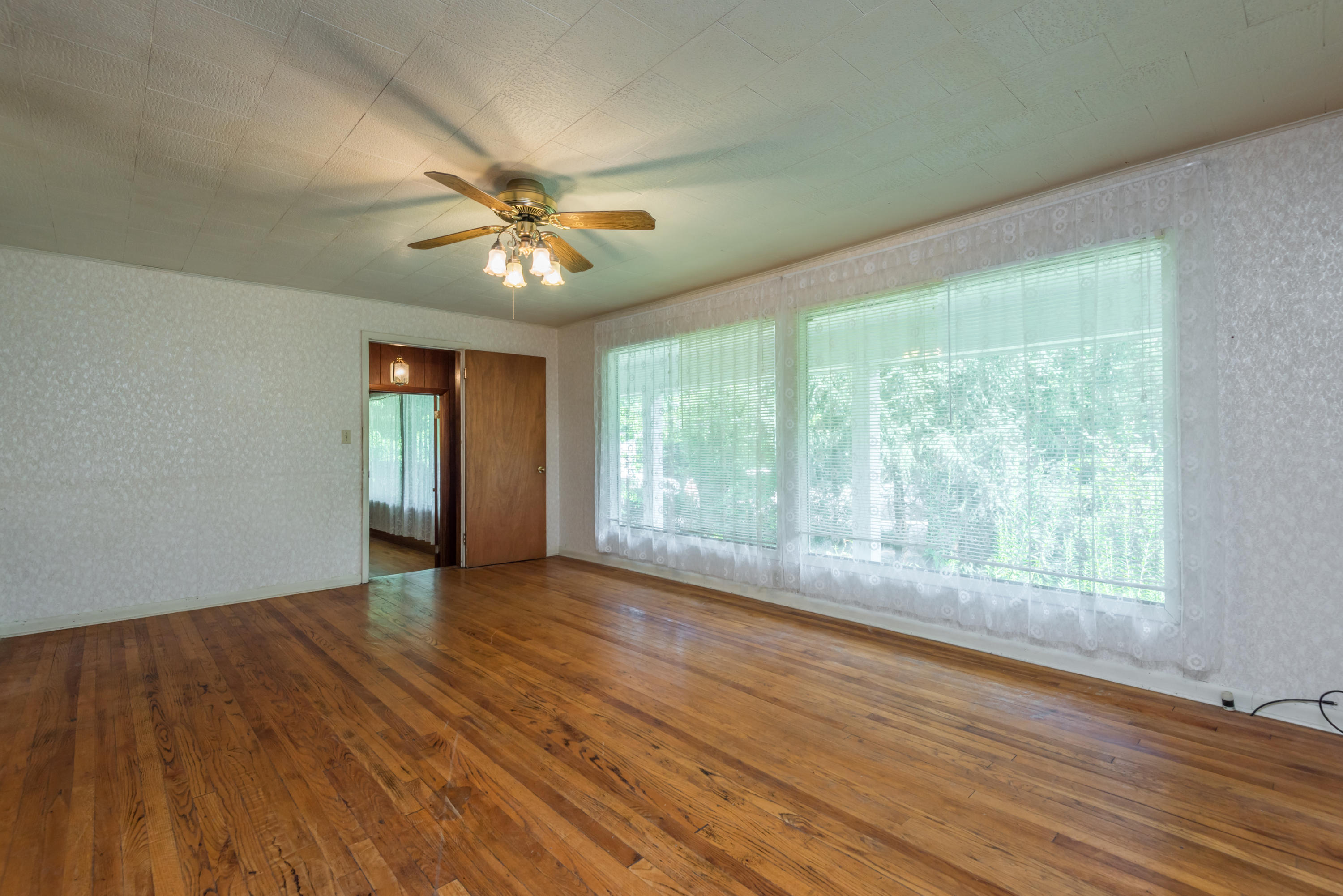 111 Howard Lane Oak Ridge, TN 37830 - Photo 33 of 40 111HowardLn-8