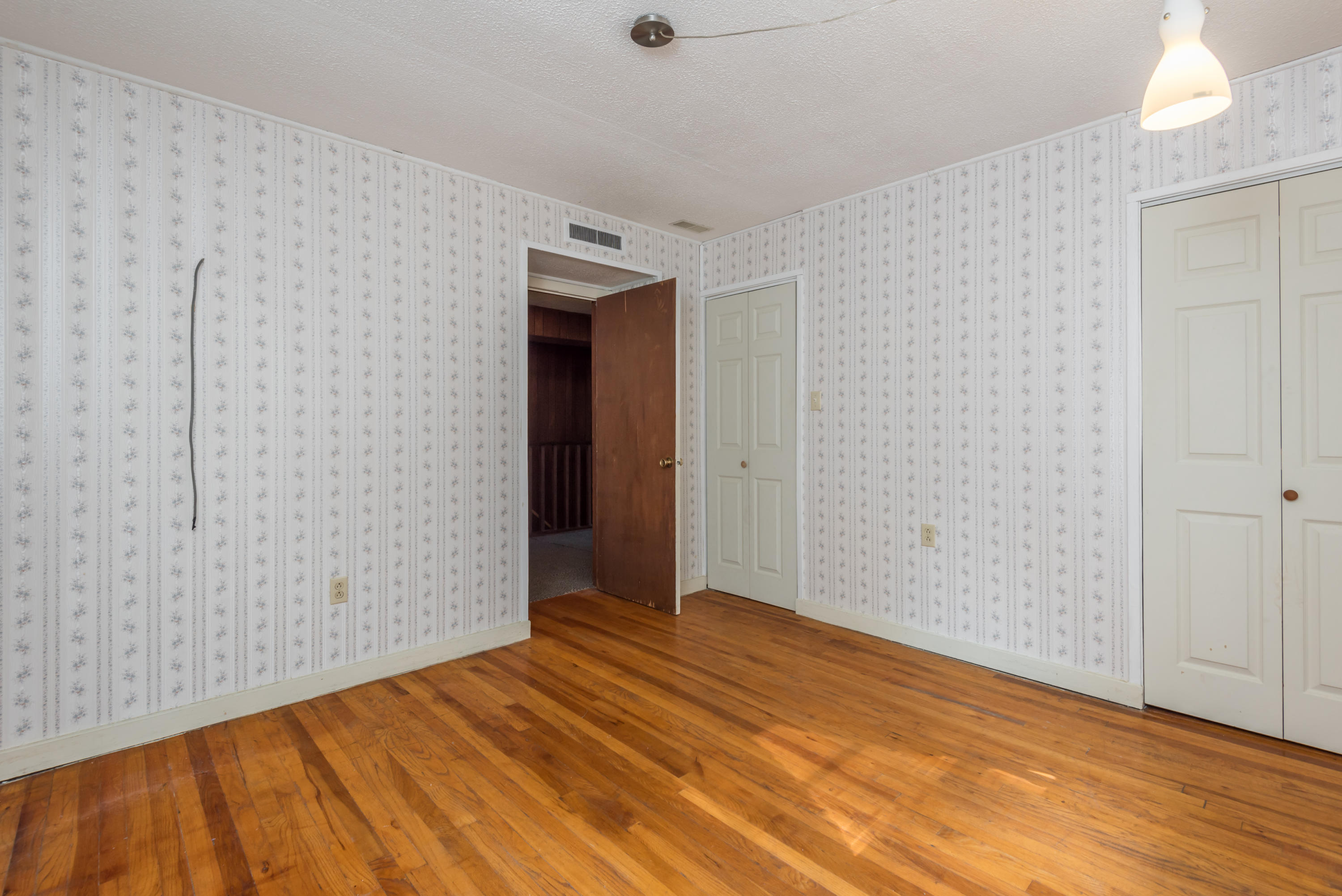 111 Howard Lane Oak Ridge, TN 37830 - Photo 37 of 40 111HowardLn-23