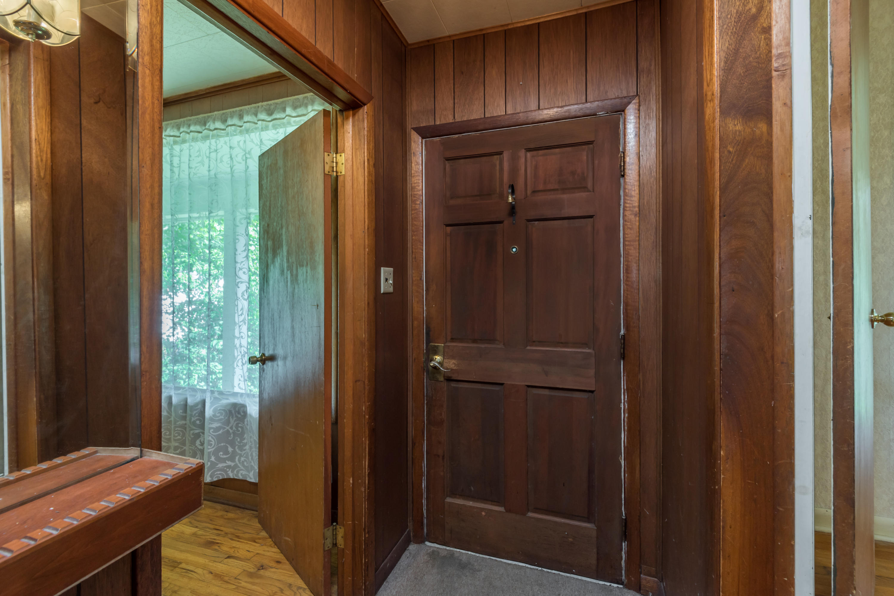 111 Howard Lane Oak Ridge, TN 37830 - Photo 9 of 40 111HowardLn
